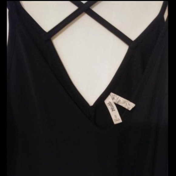 Asymmetrical Dress - Picture 7 of 7